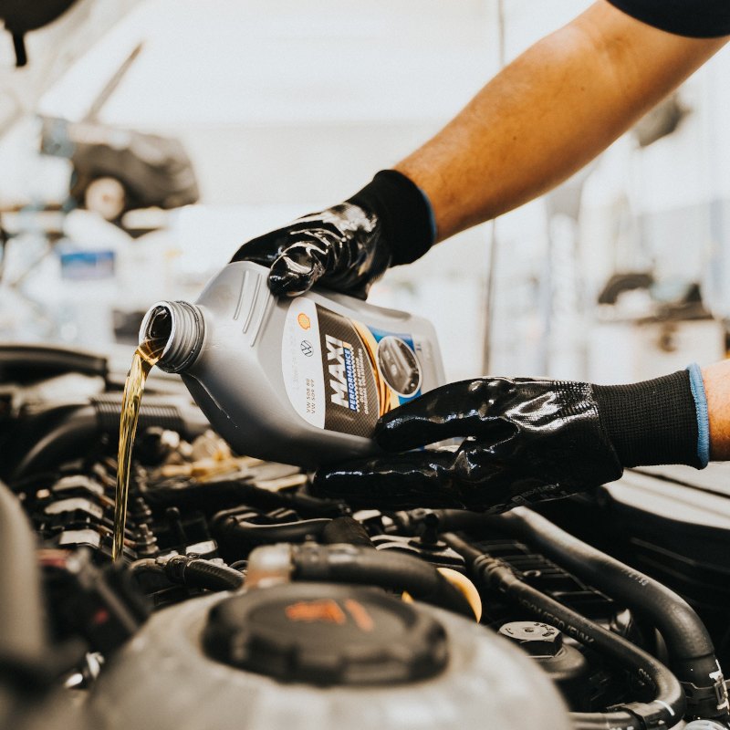 Experience Hassle-Free Oil Change in Knoxville TN